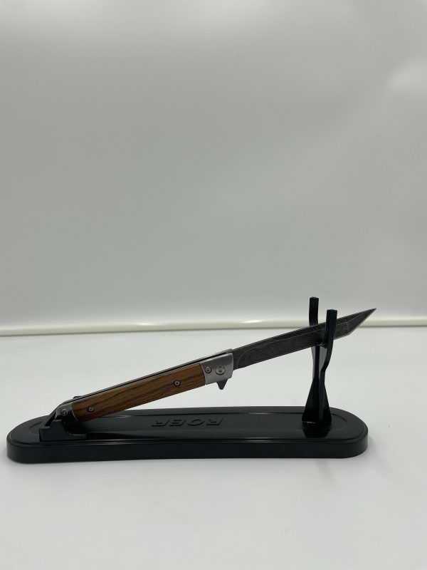 Cutite, Cutite de inalta calitate, Cele mai populare cutite la UniversulCutitelor, Cutite vanatoresti de calitate, Bricege tactice,bricege universale, Cutite tactice din materiale premium, Satare pentru bucatarie, Cutite pentru bucatarie,cutite pentru macelari, Topoare cu greutati variate,topoare,topoare vanatoare, cutite vanatoare,bricege, cutite vanatoare, cutit profesional, cutite bucatarie, oferte cutite bucatatie, set cutite bucatarie, satare,briceag, briceag de calitate, briceag tactic, cutit tactic, kit-uri supravietuire, kit supravietuire,