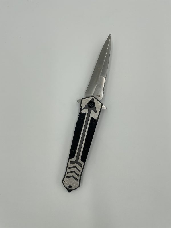Cutite, Cutite de inalta calitate, Cele mai populare cutite la UniversulCutitelor, Cutite vanatoresti de calitate, Bricege tactice,bricege universale, Cutite tactice din materiale premium, Satare pentru bucatarie, Cutite pentru bucatarie,cutite pentru macelari, Topoare cu greutati variate,topoare,topoare vanatoare, cutite vanatoare,bricege, cutite vanatoare, cutit profesional, cutite bucatarie, oferte cutite bucatatie, set cutite bucatarie, satare,briceag, briceag de calitate, briceag tactic, cutit tactic, kit-uri supravietuire, kit supravietuire,