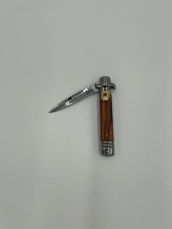 Cutite, Cutite de inalta calitate, Cele mai populare cutite la UniversulCutitelor, Cutite vanatoresti de calitate, Bricege tactice,bricege universale, Cutite tactice din materiale premium, Satare pentru bucatarie, Cutite pentru bucatarie,cutite pentru macelari, Topoare cu greutati variate,topoare,topoare vanatoare, cutite vanatoare,bricege, cutite vanatoare, cutit profesional, cutite bucatarie, oferte cutite bucatatie, set cutite bucatarie, satare,briceag, briceag de calitate, briceag tactic, cutit tactic, kit-uri supravietuire, kit supravietuire,