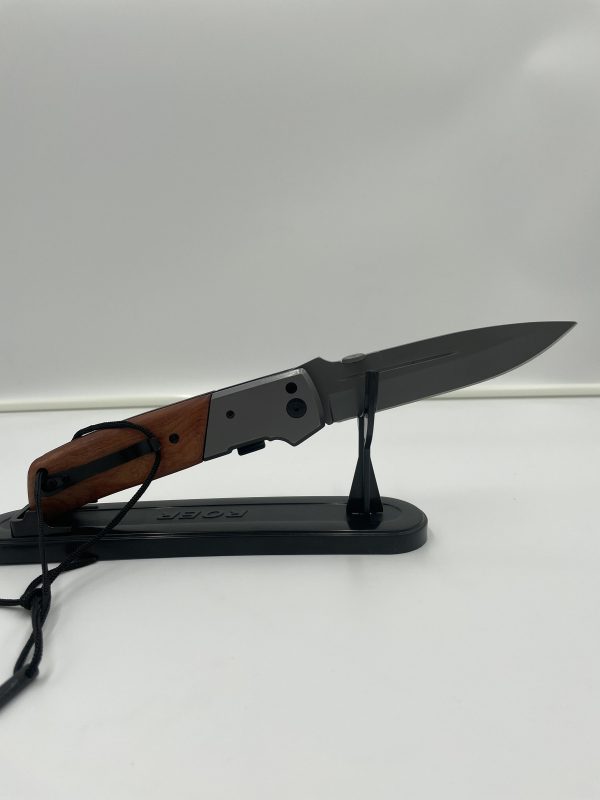Cutite, Cutite de inalta calitate, Cele mai populare cutite la UniversulCutitelor, Cutite vanatoresti de calitate, Bricege tactice,bricege universale, Cutite tactice din materiale premium, Satare pentru bucatarie, Cutite pentru bucatarie,cutite pentru macelari, Topoare cu greutati variate,topoare,topoare vanatoare, cutite vanatoare,bricege, cutite vanatoare, cutit profesional, cutite bucatarie, oferte cutite bucatatie, set cutite bucatarie, satare,briceag, briceag de calitate, briceag tactic, cutit tactic, kit-uri supravietuire, kit supravietuire,