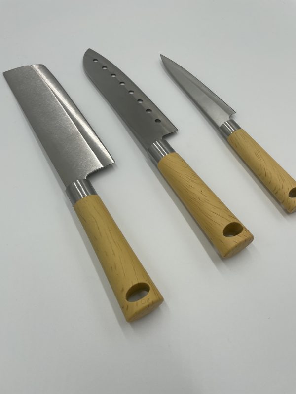Cutite, Cutite de inalta calitate, Cele mai populare cutite la UniversulCutitelor, Cutite vanatoresti de calitate, Bricege tactice,bricege universale, Cutite tactice din materiale premium, Satare pentru bucatarie, Cutite pentru bucatarie,cutite pentru macelari, Topoare cu greutati variate,topoare,topoare vanatoare, cutite vanatoare,bricege, cutite vanatoare, cutit profesional, cutite bucatarie, oferte cutite bucatatie, set cutite bucatarie, satare,briceag, briceag de calitate, briceag tactic, cutit tactic, kit-uri supravietuire, kit supravietuire,