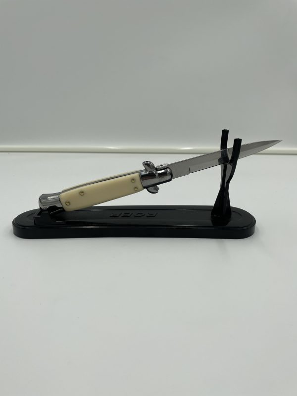 Cutite, Cutite de inalta calitate, Cele mai populare cutite la UniversulCutitelor, Cutite vanatoresti de calitate, Bricege tactice,bricege universale, Cutite tactice din materiale premium, Satare pentru bucatarie, Cutite pentru bucatarie,cutite pentru macelari, Topoare cu greutati variate,topoare,topoare vanatoare, cutite vanatoare,bricege, cutite vanatoare, cutit profesional, cutite bucatarie, oferte cutite bucatatie, set cutite bucatarie, satare,briceag, briceag de calitate, briceag tactic, cutit tactic, kit-uri supravietuire, kit supravietuire,