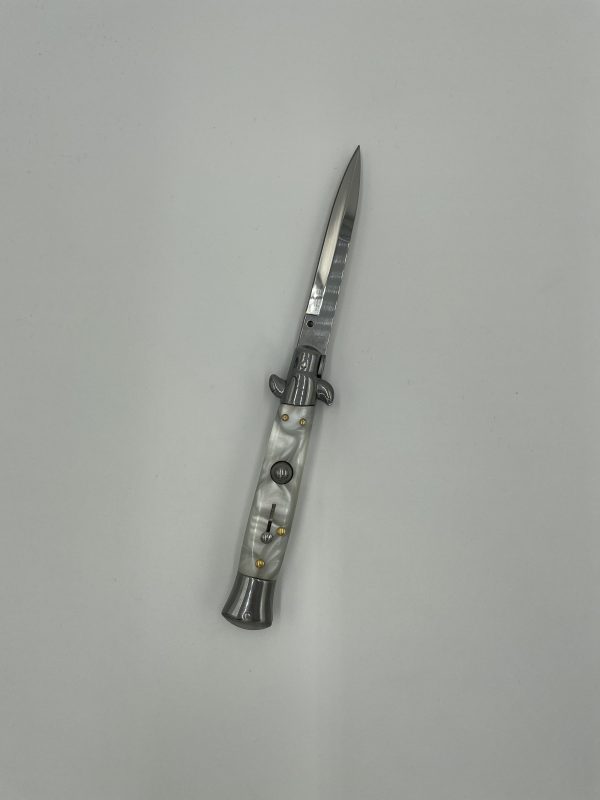 Cutite, Cutite de inalta calitate, Cele mai populare cutite la UniversulCutitelor, Cutite vanatoresti de calitate, Bricege tactice,bricege universale, Cutite tactice din materiale premium, Satare pentru bucatarie, Cutite pentru bucatarie,cutite pentru macelari, Topoare cu greutati variate,topoare,topoare vanatoare, cutite vanatoare,bricege, cutite vanatoare, cutit profesional, cutite bucatarie, oferte cutite bucatatie, set cutite bucatarie, satare,briceag, briceag de calitate, briceag tactic, cutit tactic, kit-uri supravietuire, kit supravietuire,