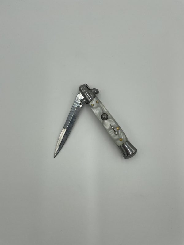 Cutite, Cutite de inalta calitate, Cele mai populare cutite la UniversulCutitelor, Cutite vanatoresti de calitate, Bricege tactice,bricege universale, Cutite tactice din materiale premium, Satare pentru bucatarie, Cutite pentru bucatarie,cutite pentru macelari, Topoare cu greutati variate,topoare,topoare vanatoare, cutite vanatoare,bricege, cutite vanatoare, cutit profesional, cutite bucatarie, oferte cutite bucatatie, set cutite bucatarie, satare,briceag, briceag de calitate, briceag tactic, cutit tactic, kit-uri supravietuire, kit supravietuire,