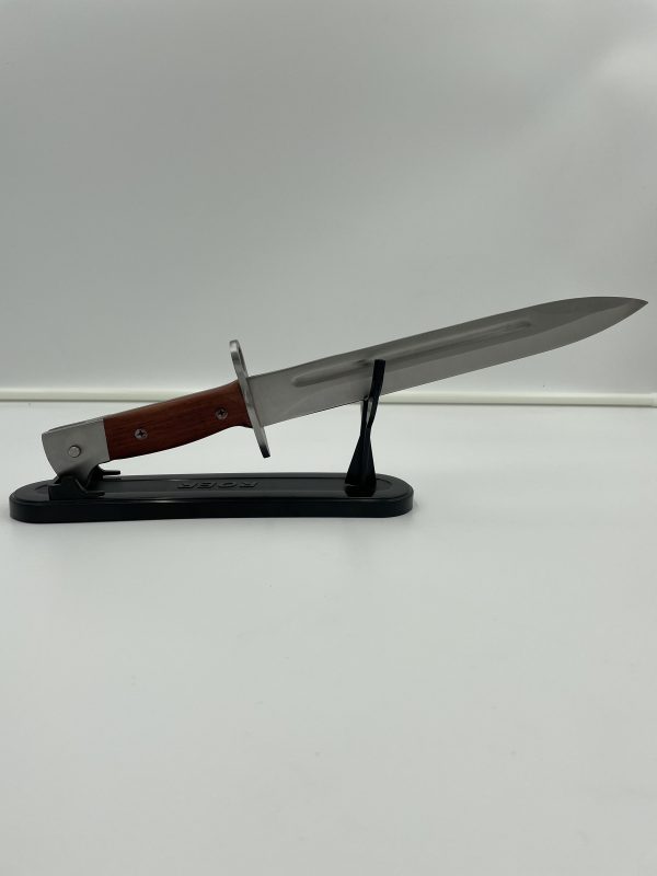 Cutite, Cutite de inalta calitate, Cele mai populare cutite la UniversulCutitelor, Cutite vanatoresti de calitate, Bricege tactice,bricege universale, Cutite tactice din materiale premium, Satare pentru bucatarie, Cutite pentru bucatarie,cutite pentru macelari, Topoare cu greutati variate,topoare,topoare vanatoare, cutite vanatoare,bricege, cutite vanatoare, cutit profesional, cutite bucatarie, oferte cutite bucatatie, set cutite bucatarie, satare,briceag, briceag de calitate, briceag tactic, cutit tactic, kit-uri supravietuire, kit supravietuire,