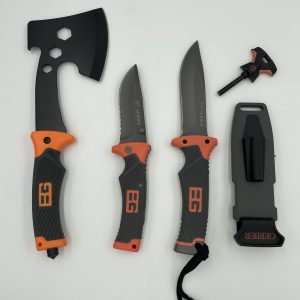 Cutite, Cutite de inalta calitate, Cele mai populare cutite la UniversulCutitelor, Cutite vanatoresti de calitate, Bricege tactice,bricege universale, Cutite tactice din materiale premium, Satare pentru bucatarie, Cutite pentru bucatarie,cutite pentru macelari, Topoare cu greutati variate,topoare,topoare vanatoare, cutite vanatoare,bricege, cutite vanatoare, cutit profesional, cutite bucatarie, oferte cutite bucatatie, set cutite bucatarie, satare,briceag, briceag de calitate, briceag tactic, cutit tactic, kit-uri supravietuire, kit supravietuire,