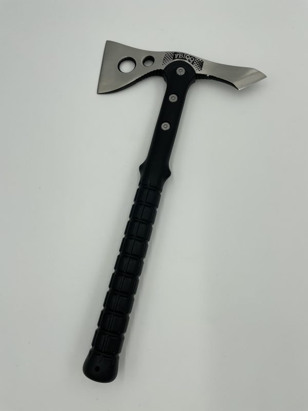 Cutite, Cutite de inalta calitate, Cele mai populare cutite la UniversulCutitelor, Cutite vanatoresti de calitate, Bricege tactice,bricege universale, Cutite tactice din materiale premium, Satare pentru bucatarie, Cutite pentru bucatarie,cutite pentru macelari, Topoare cu greutati variate,topoare,topoare vanatoare, cutite vanatoare,bricege, cutite vanatoare, cutit profesional, cutite bucatarie, oferte cutite bucatatie, set cutite bucatarie, satare,briceag, briceag de calitate, briceag tactic, cutit tactic, kit-uri supravietuire, kit supravietuire,
