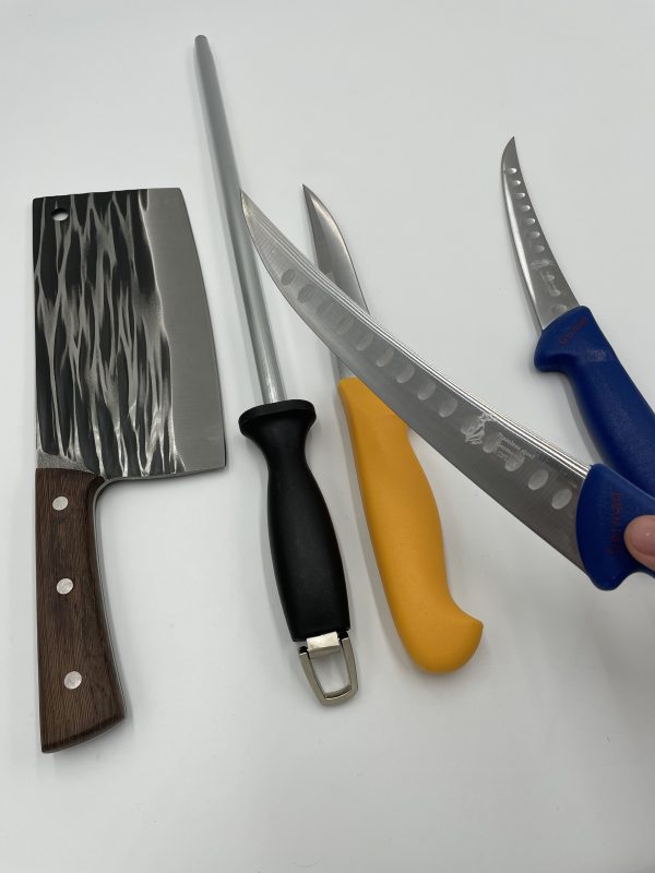 Cutite, Cutite de inalta calitate, Cele mai populare cutite la UniversulCutitelor, Cutite vanatoresti de calitate, Bricege tactice,bricege universale, Cutite tactice din materiale premium, Satare pentru bucatarie, Cutite pentru bucatarie,cutite pentru macelari, Topoare cu greutati variate,topoare,topoare vanatoare, cutite vanatoare,bricege, cutite vanatoare, cutit profesional, cutite bucatarie, oferte cutite bucatatie, set cutite bucatarie, satare,briceag, briceag de calitate, briceag tactic, cutit tactic, kit-uri supravietuire, kit supravietuire,